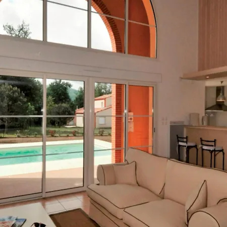 Golf-side Sanctuary In Mazamet *